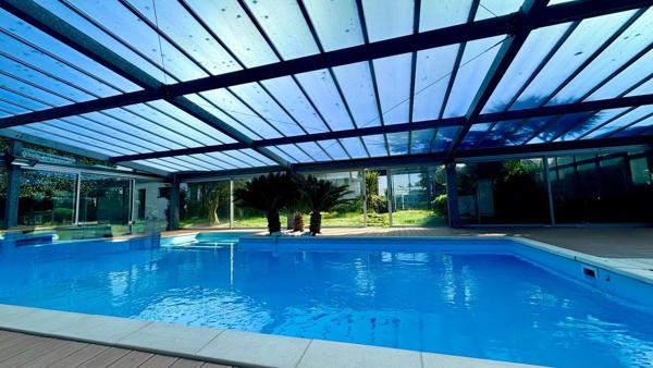 Vente Maison de luxe Guidel 9 Pièces 274 m²