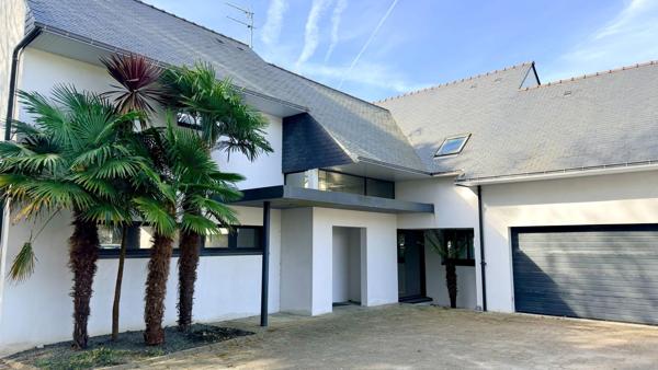 Vente Maison de luxe Guidel 9 Pièces 274 m²