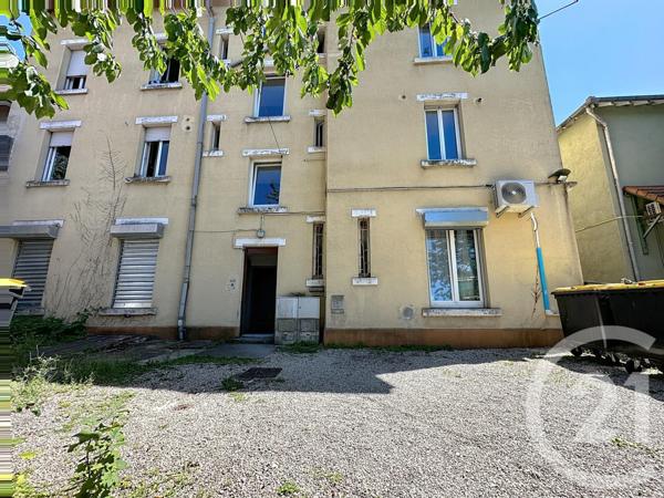 Immeuble à vendre  450 m2 SOCHAUX - 25