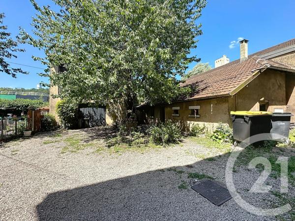 Immeuble à vendre  450 m2 SOCHAUX - 25