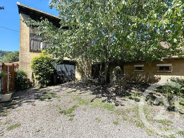 Immeuble à vendre  450 m2 SOCHAUX - 25