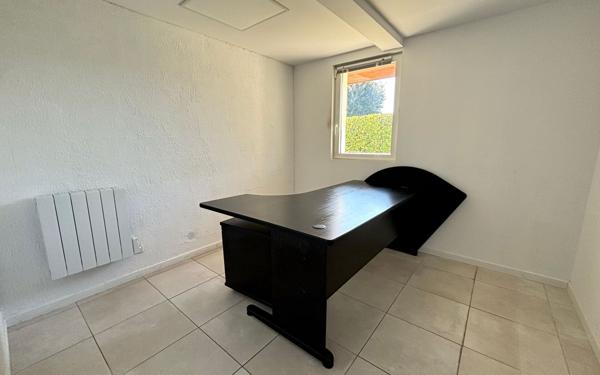 Maison à vendre    8 pièces •  Breuillet