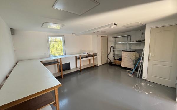 Maison à vendre    8 pièces •  Breuillet