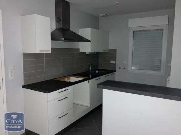 Maison à louer 3 pièces 69.24m² Laval (53000)