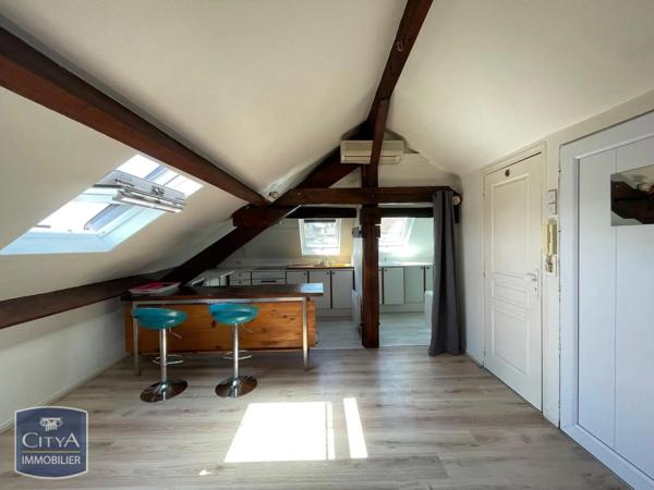 Appartement à louer 2 pièces 60m² Brive-la-Gaillarde (19100)