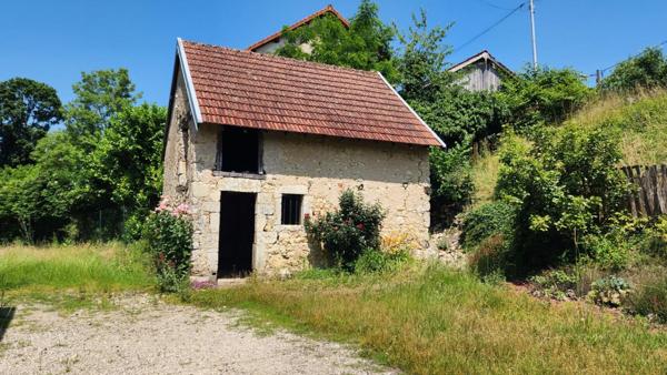 ESSERTENNE-ET-CECEY - Maison 7 pièces
