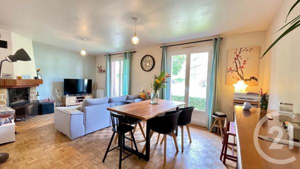 Maison à vendre  6 pièces - 102 m 2   CHAMBLY  - 60