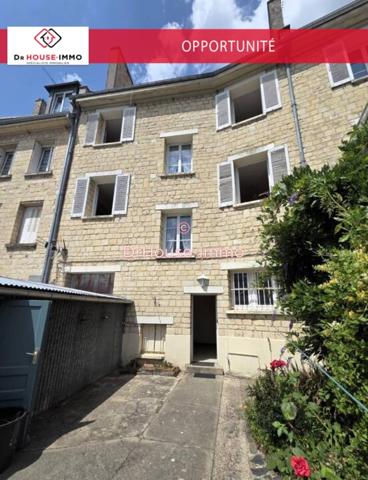 Immeuble à vendre 8 pièces de 249 m²