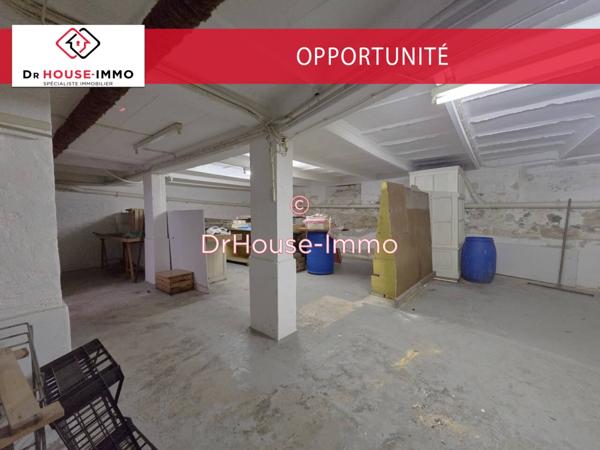 Immeuble à vendre 8 pièces de 249 m²