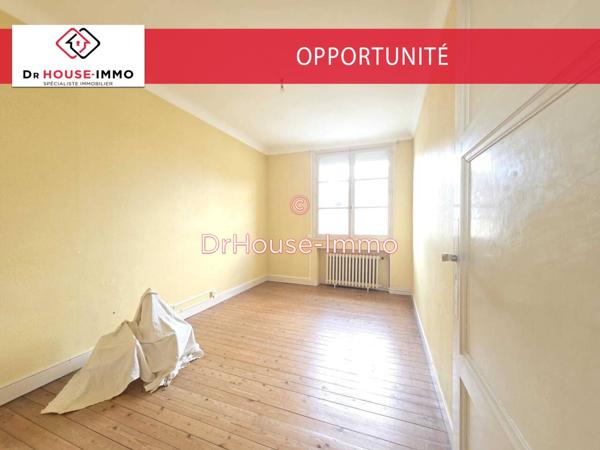 Immeuble à vendre 8 pièces de 249 m²