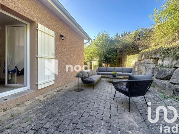 Maison à vendre 5 pièces 203 m² Couzon-au-Mont-d'Or
