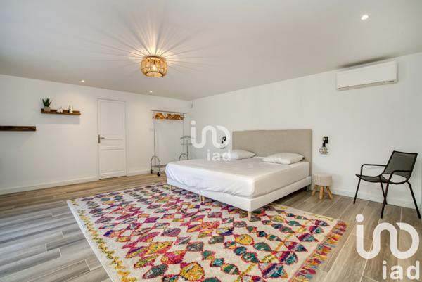 Maison à vendre 6 pièces 220 m² Gassin