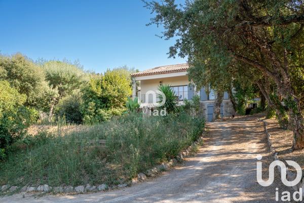 Maison à vendre 6 pièces 220 m² Gassin