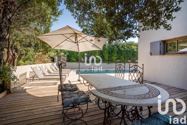 Maison à vendre 6 pièces 220 m² Gassin