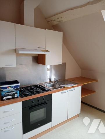 EN VENTE à AVESNES SUR HELPE Immeuble composé de 4 logements en très bon état d'entretien.
4 a...