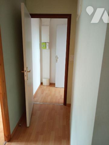 EN VENTE à AVESNES SUR HELPE Immeuble composé de 4 logements en très bon état d'entretien.
4 a...