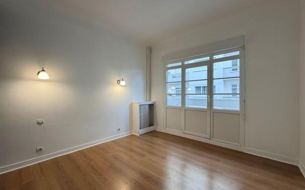 Appartement à louer    2 pièces •  Montrouge