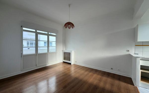 Appartement à louer    2 pièces •  Montrouge