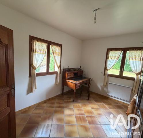Maison à vendre 9 pièces 273 m² Château-Thierry