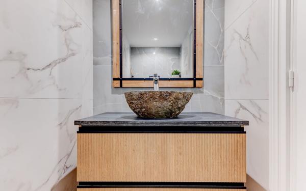 Appartement à vendre    4 pièces • 78 m2 Nice