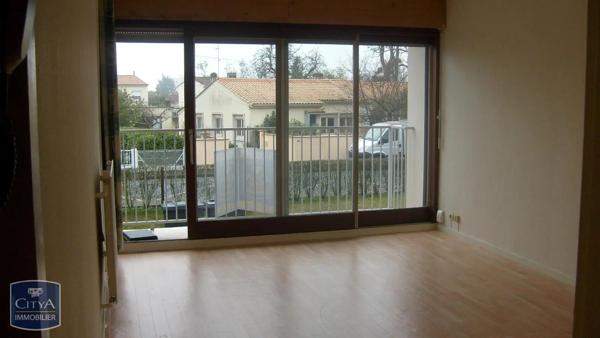 Appartement à louer 1 pièce 30.14m² Talence (33400)
