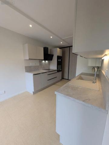 Location - Appartement Bourg-en-Bresse 01000 57 m 2