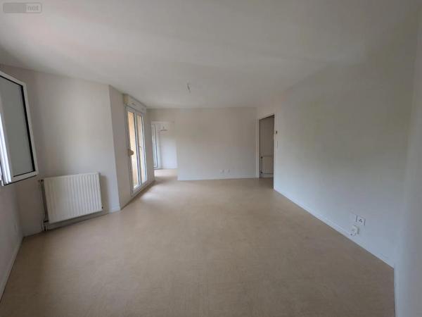 Location - Appartement Bourg-en-Bresse 01000 57 m 2