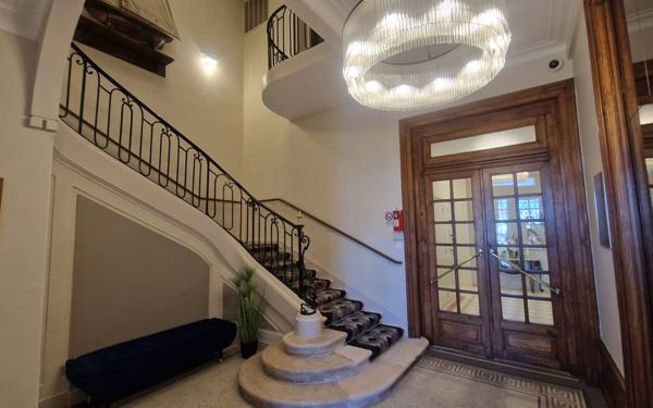 Appartement à vendre    4 pièces • 153 m2 La Rochelle