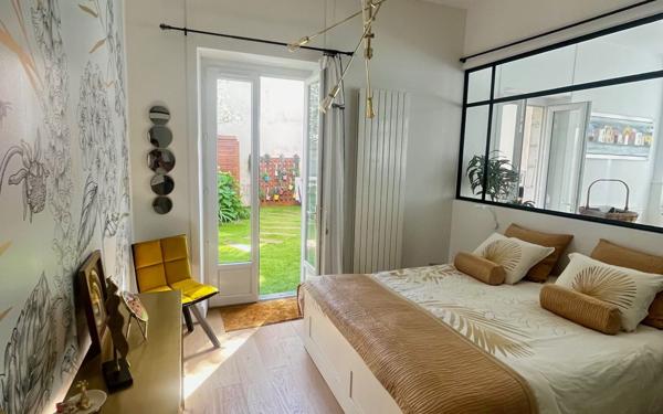 Appartement à vendre    4 pièces • 153 m2 La Rochelle