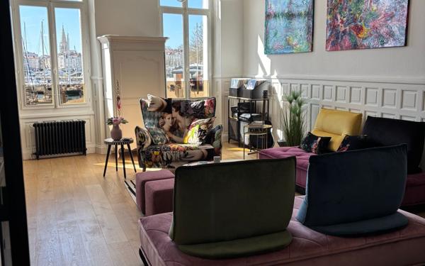 Appartement à vendre    4 pièces • 153 m2 La Rochelle