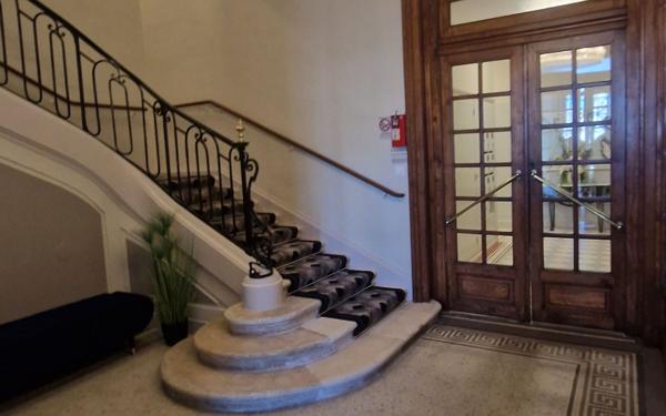 Appartement à vendre    4 pièces • 153 m2 La Rochelle