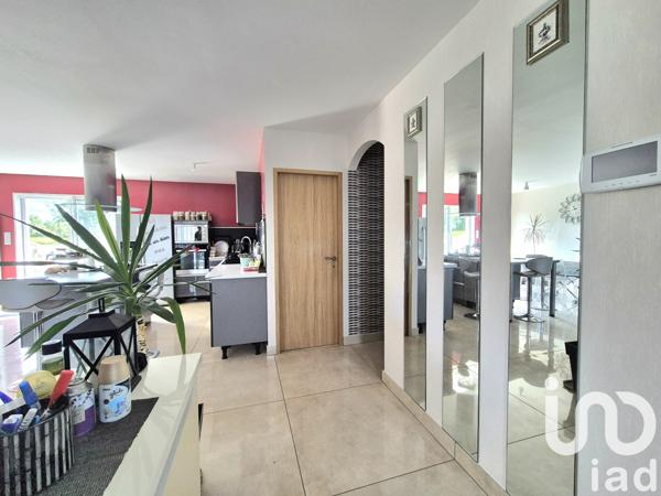 Maison à vendre 5 pièces 105 m² Saint-Brice-sur-Vienne