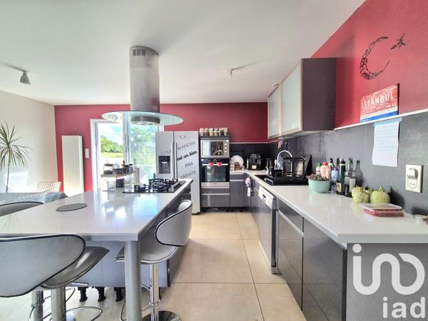 Maison à vendre 5 pièces 105 m² Saint-Brice-sur-Vienne