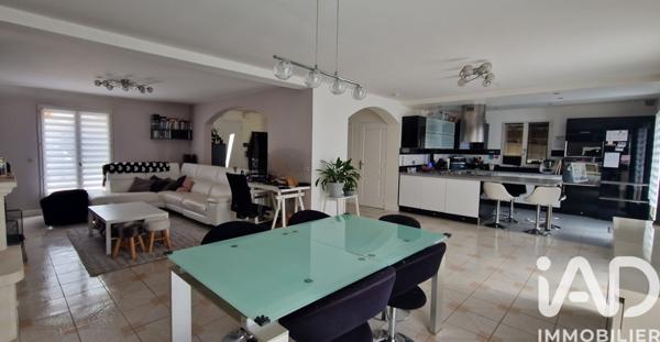 Maison à vendre 5 pièces 145 m² Vert-le-Petit