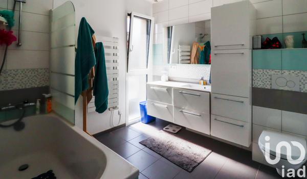 Maison à vendre 7 pièces 148 m² Houilles