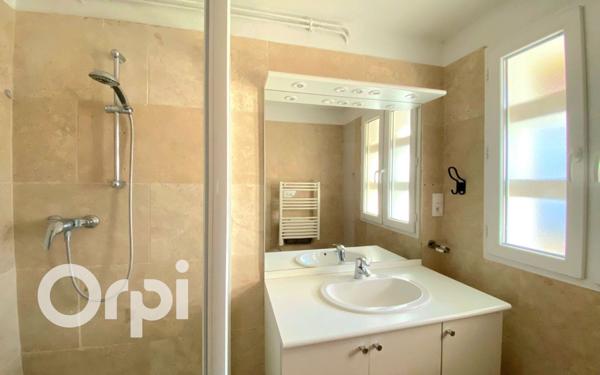 Maison à vendre    4 pièces •  Saint-Martin-de-Crau