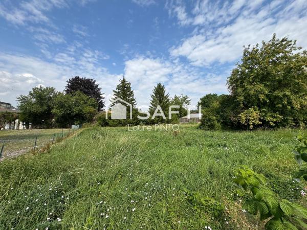Terrain à batir, au calme, viabilisé en parti