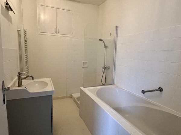 Maison à vendre |  Saint-Bonnet-sur-Gironde |  5 pièces | 72 m²