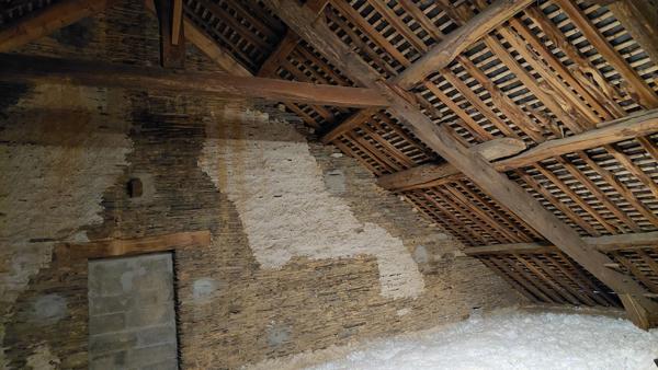 Maison composée de deux logements et d'un studio