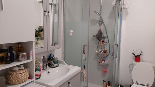 Maison composée de deux logements et d'un studio