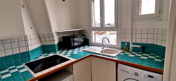 Appartement de deux pièces situé à Ivry-Port