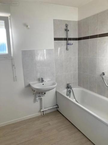 Location - Appartement Saint-Étienne-du-Rouvray 76800 3 pièces 63 m 2