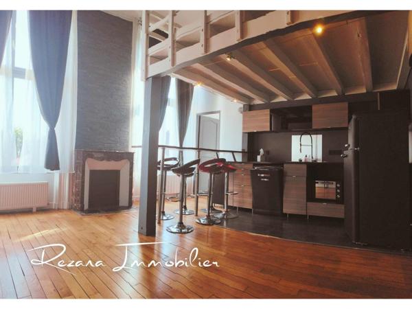 Appartement de charme rénové avec garage fermé à Héricy