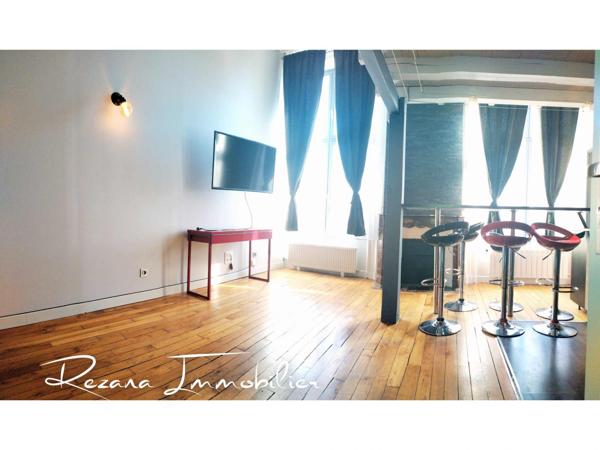Appartement de charme rénové avec garage fermé à Héricy