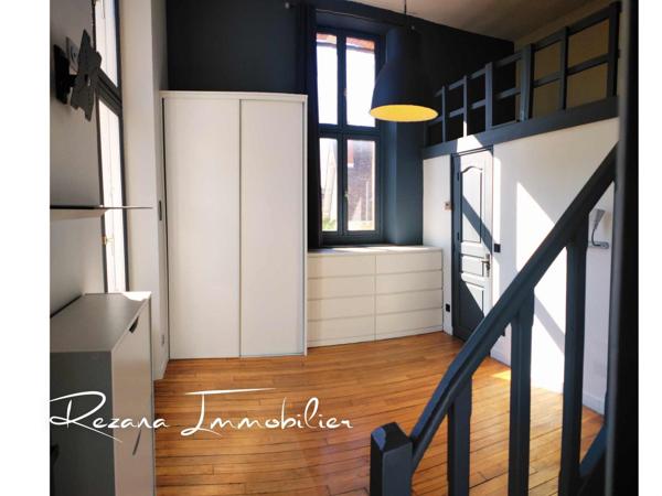 Appartement de charme rénové avec garage fermé à Héricy