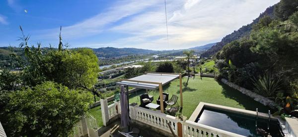 Villa 210 m2 sur 5000 m2 de terrain La Gaude