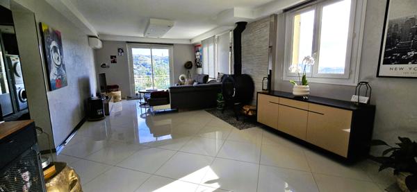 Villa 210 m2 sur 5000 m2 de terrain La Gaude