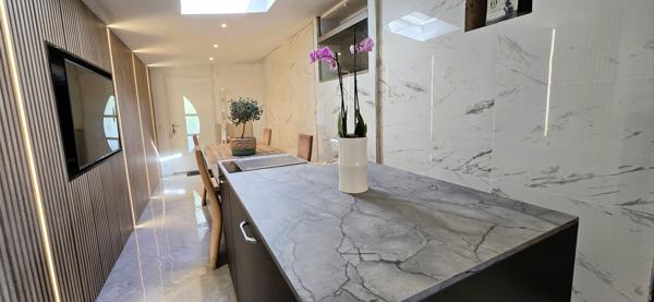 Villa 210 m2 sur 5000 m2 de terrain La Gaude