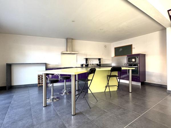 Maison ancienne à vendre, 5 pièces - Montaigu-Vendée 85600