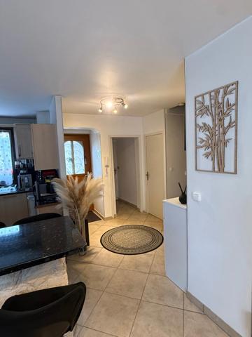 Maison à vendre 7 pièces CRANVES SALES (74)